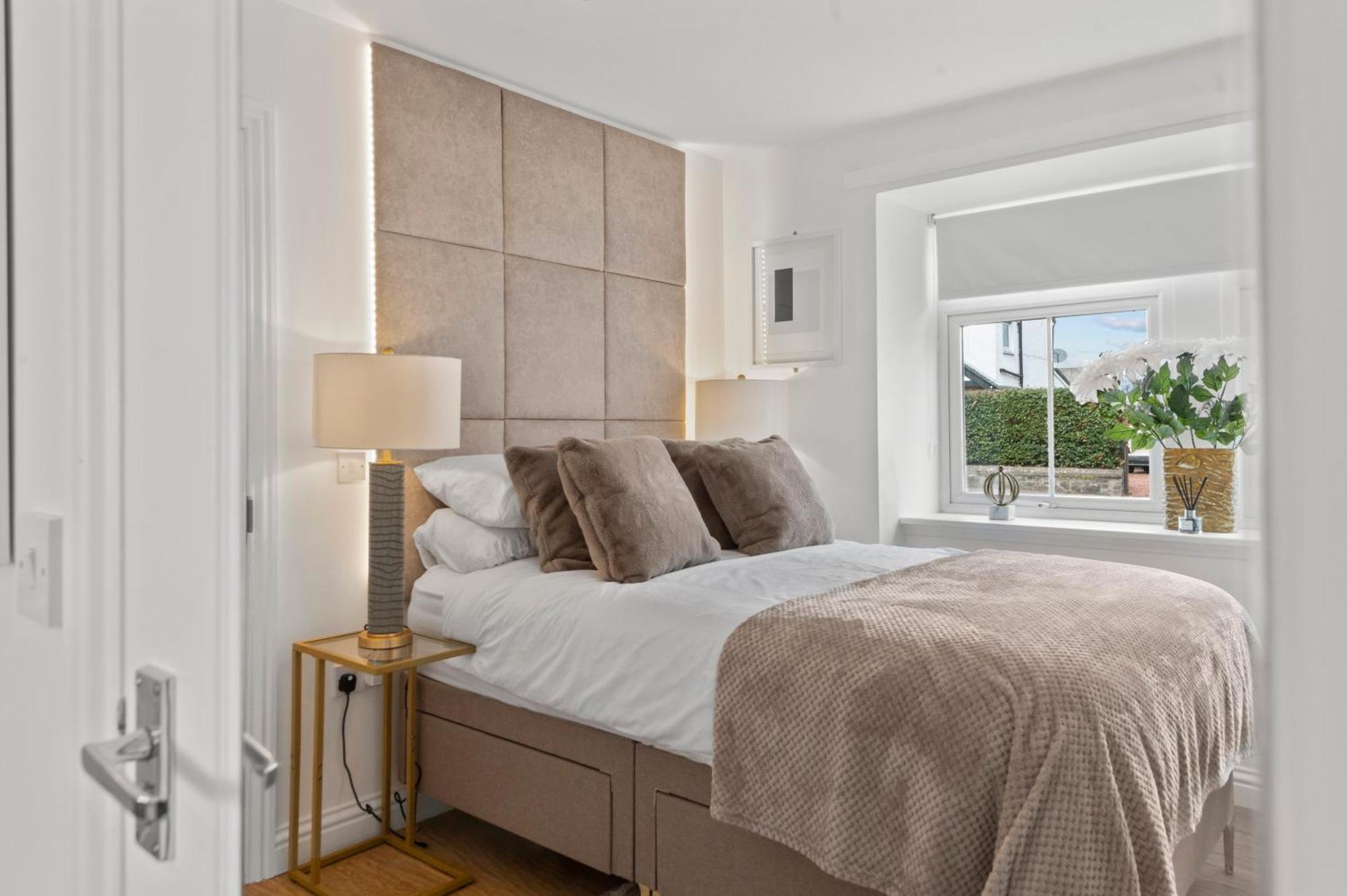 Causeway House Hotel Стърлинг Екстериор снимка